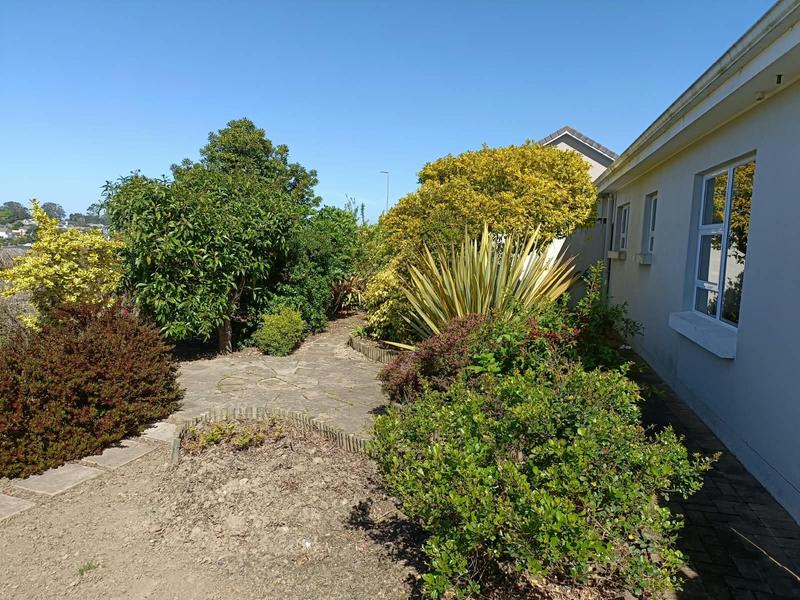 2 Bedroom Property for Sale in Groenkloof Retirement Village Western Cape
